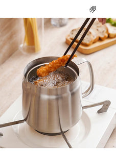 Stainless Steel Oil Pot for Kitchen Cooking and Pouring